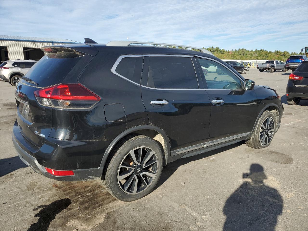 NISSAN ROGUE S