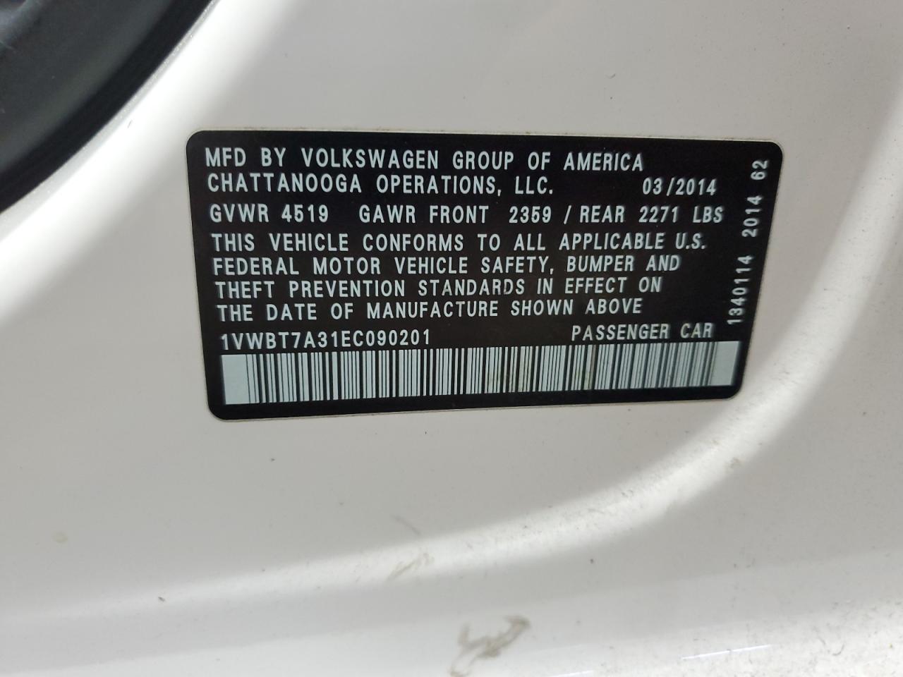 VOLKSWAGEN PASSAT SE