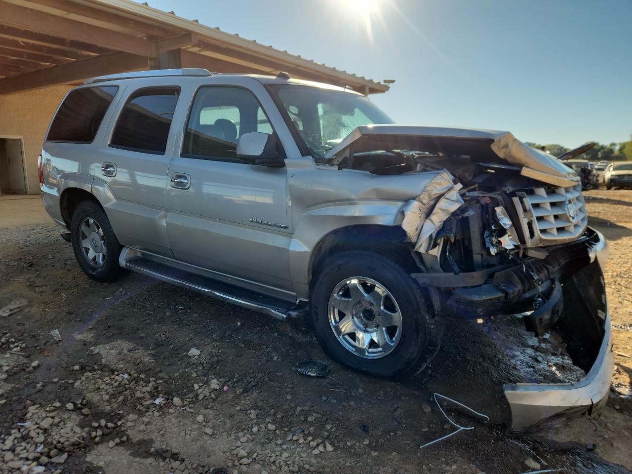 Lot #3283976805 2004 CADILLAC ESCALADE L