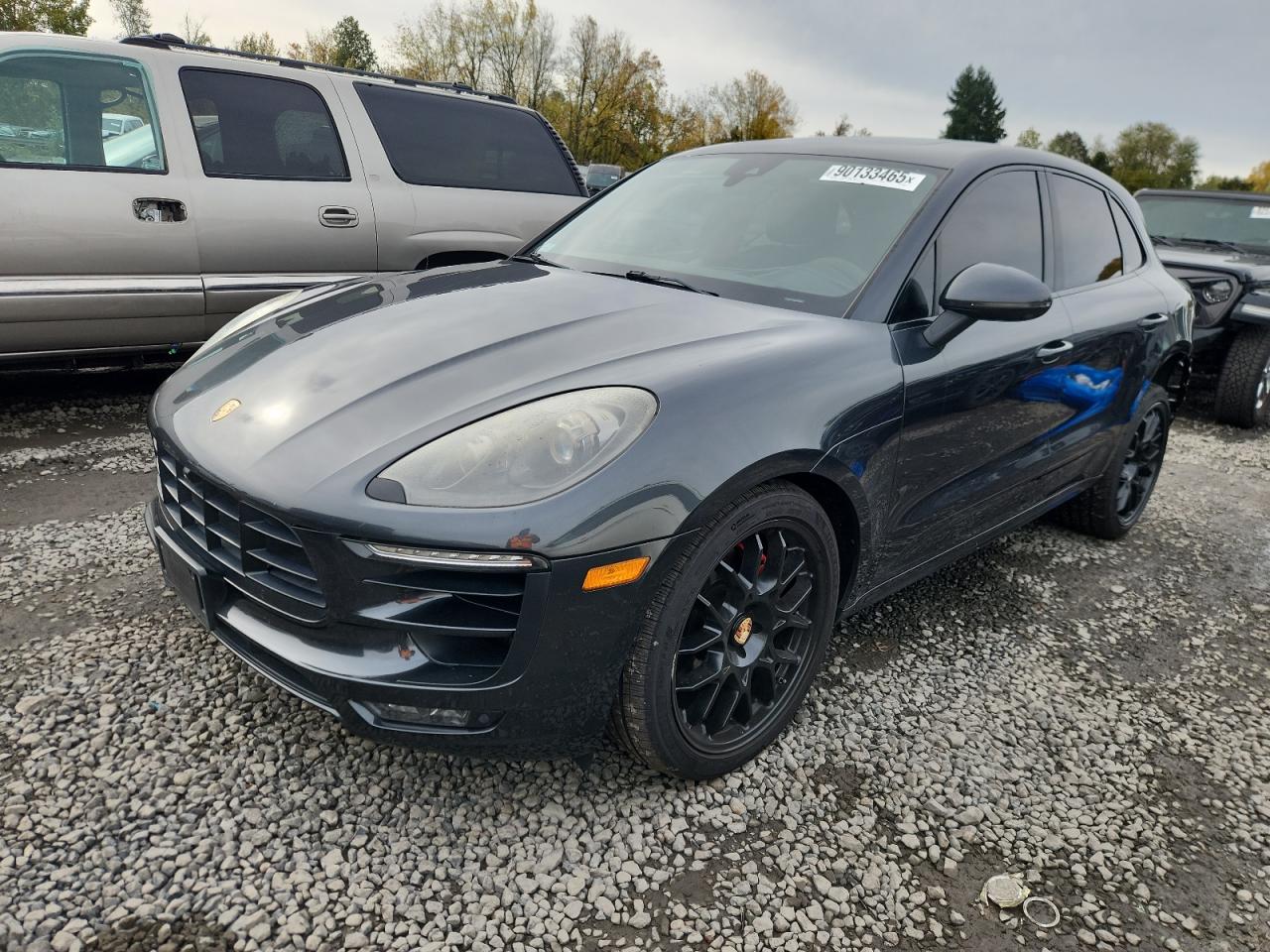 PORSCHE MACAN GTS