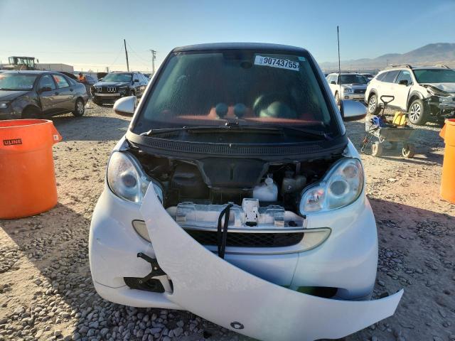 2011 SMART FORTWO PUR - WMEEJ3BA2BK483462