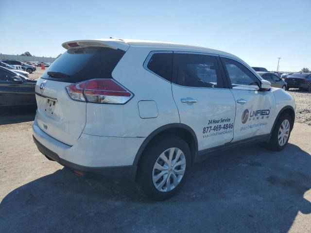 2015 NISSAN ROGUE S - KNMAT2MT1FP581438