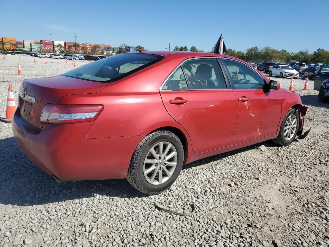 TOYOTA CAMRY SE