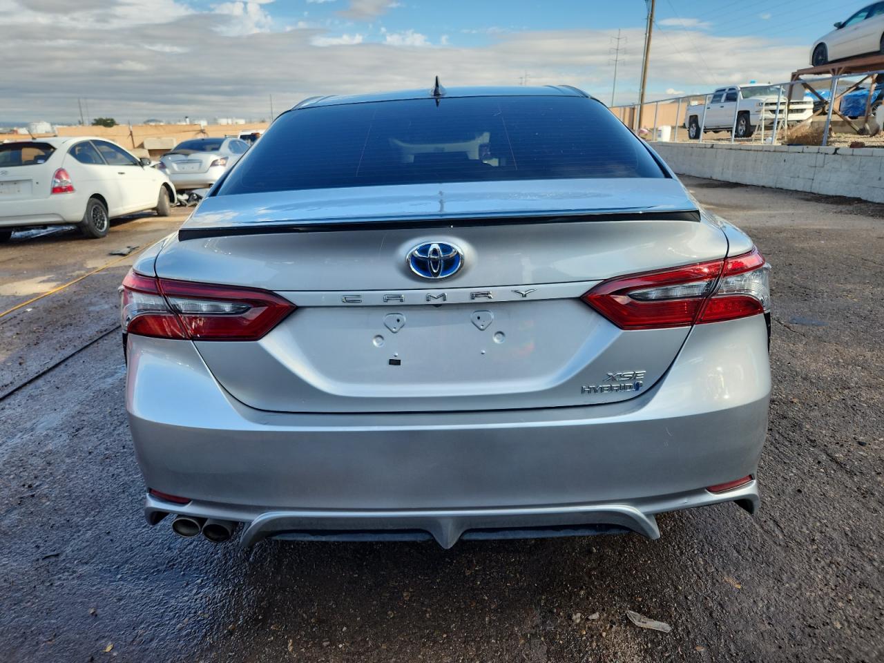 TOYOTA CAMRY XSE