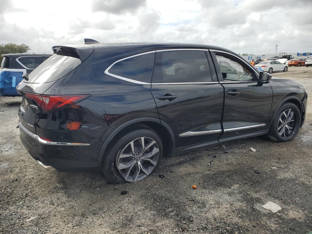 ACURA MDX TECHNOLOGY