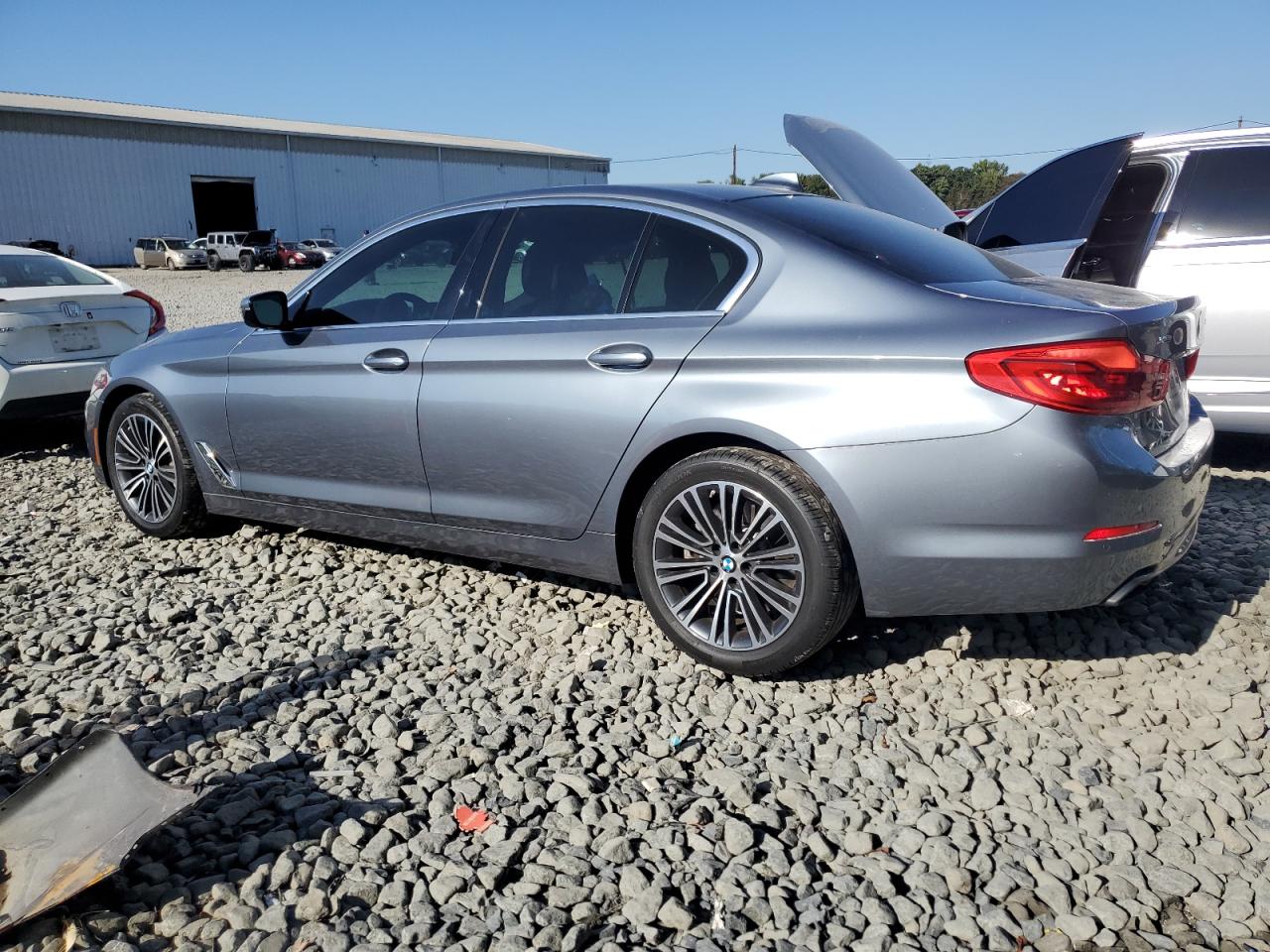 BMW 5 SERIES XI