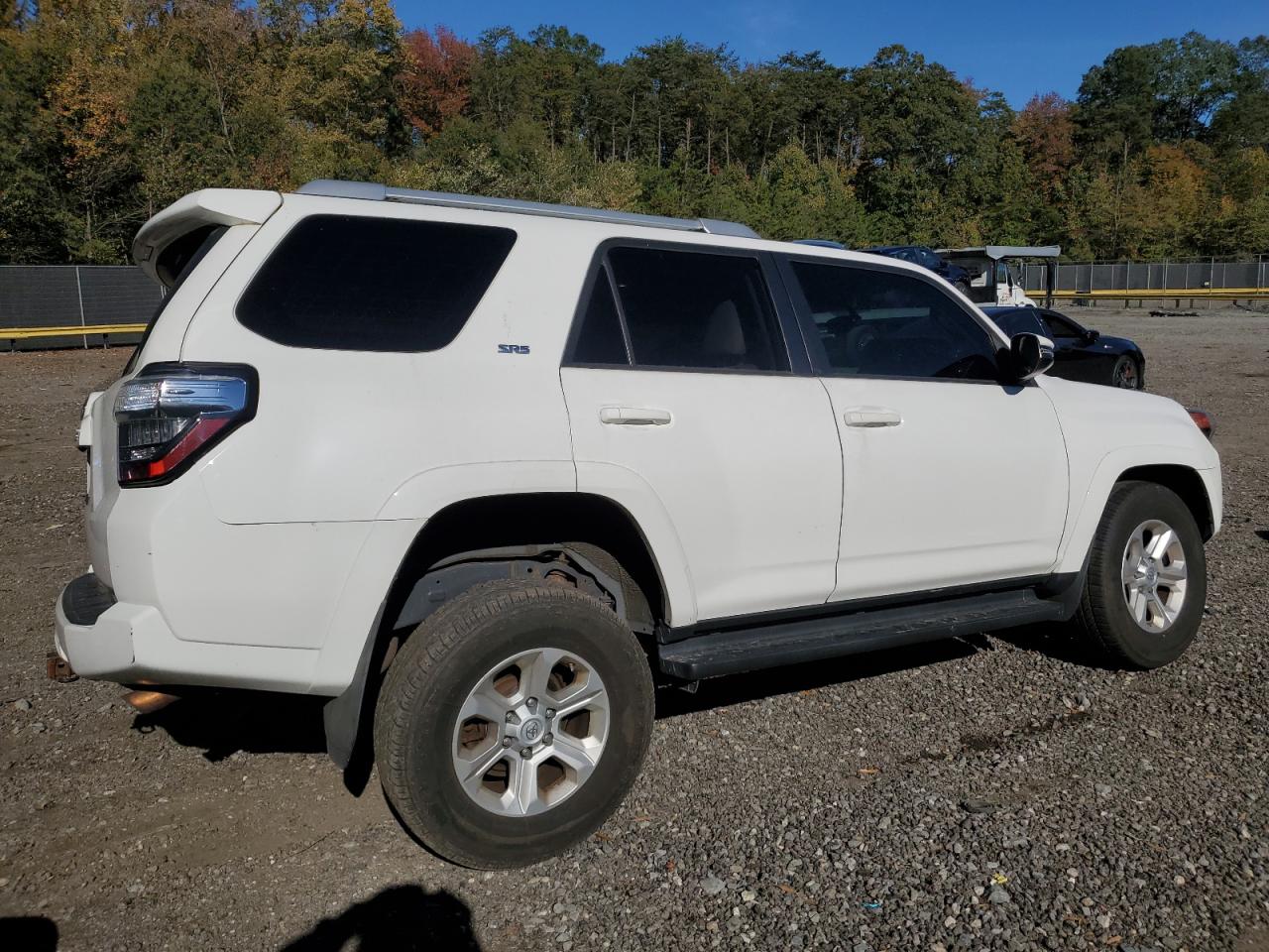 TOYOTA 4RUNNER SR5/SR5 PREMIUM
