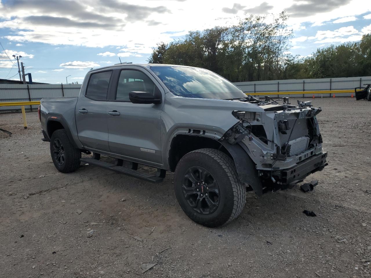 GMC CANYON ELEVATION