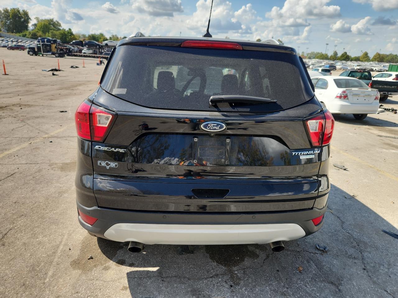 FORD ESCAPE TITANIUM