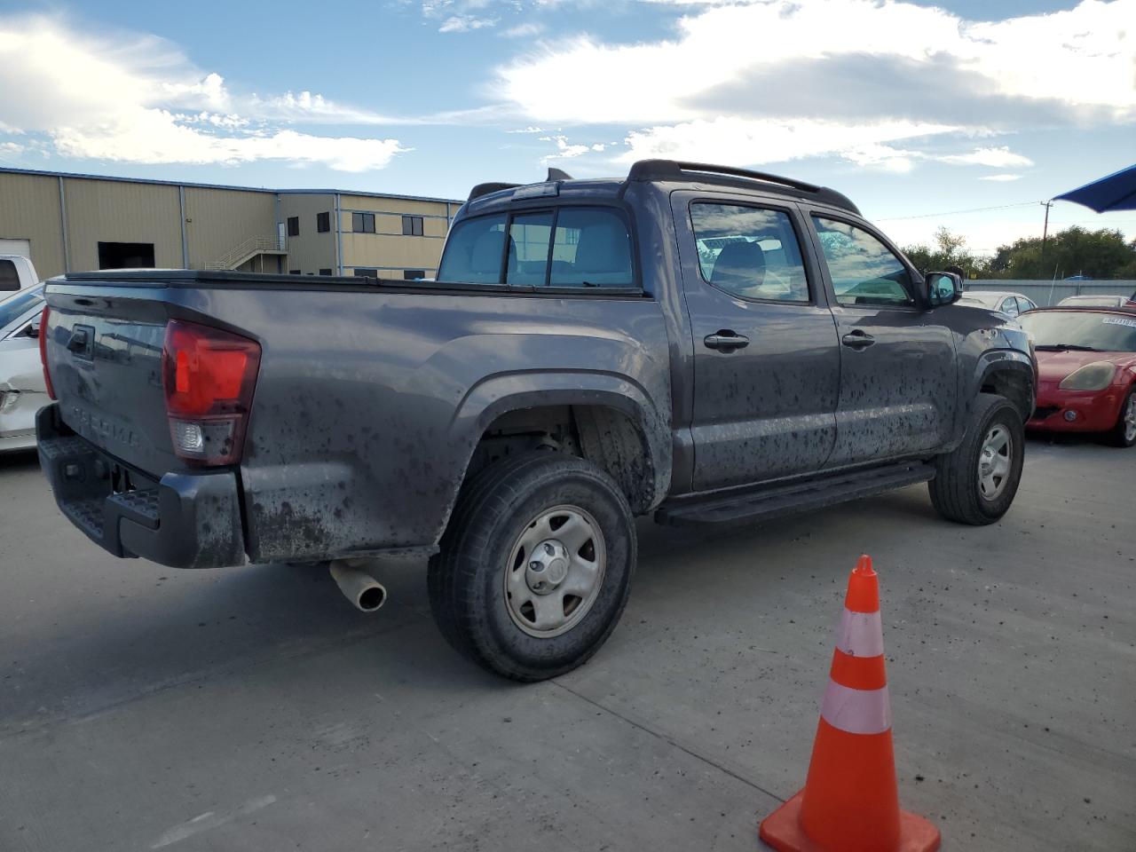 TOYOTA TACOMA DOUBLE CAB