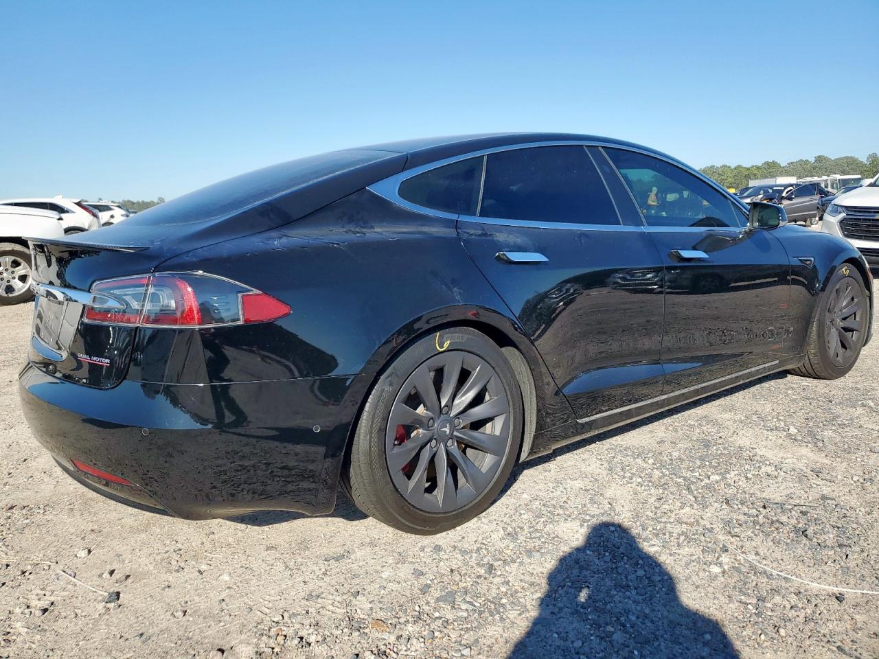 TESLA MODEL S