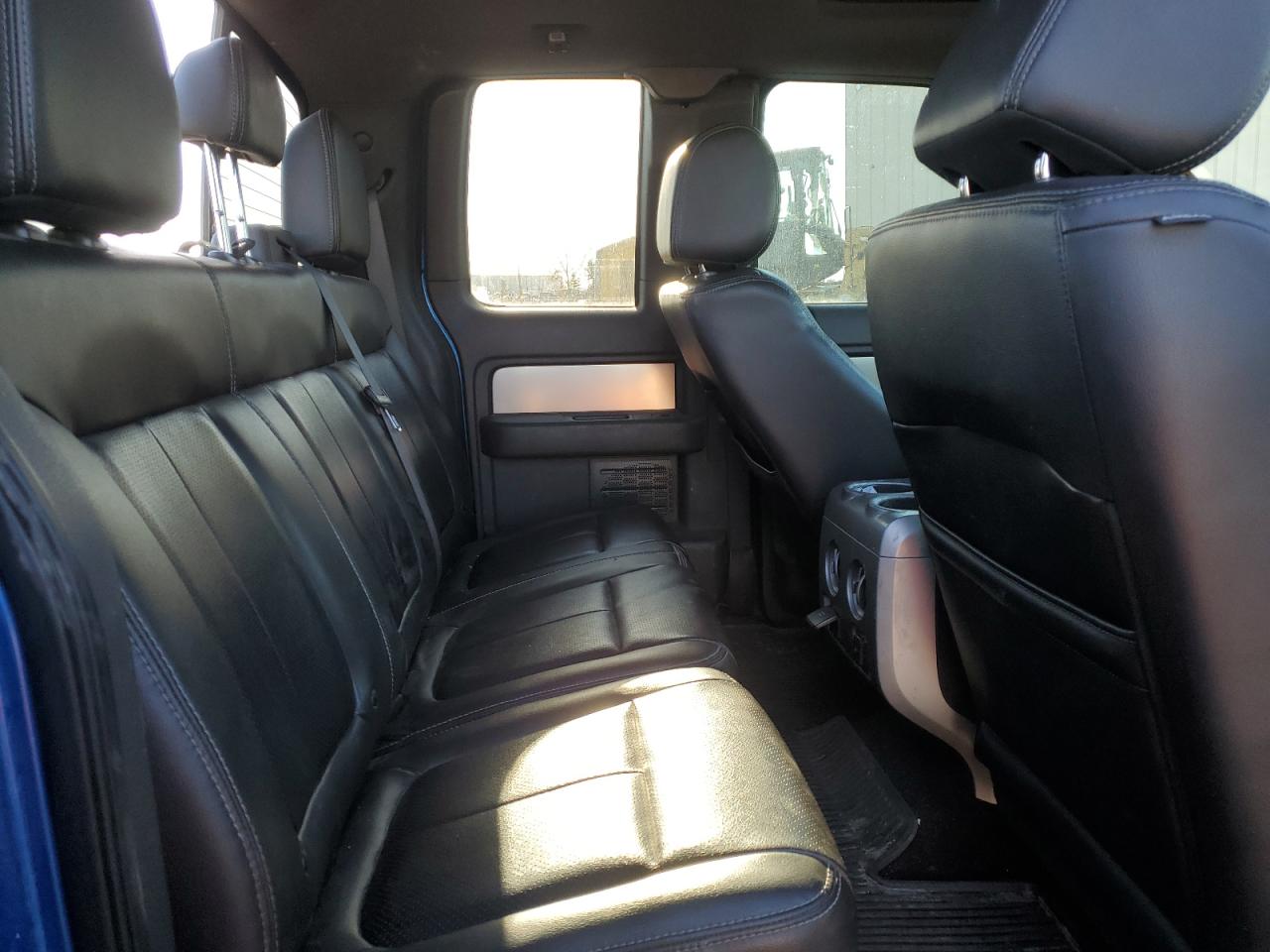 FORD F-150 SUPER CAB