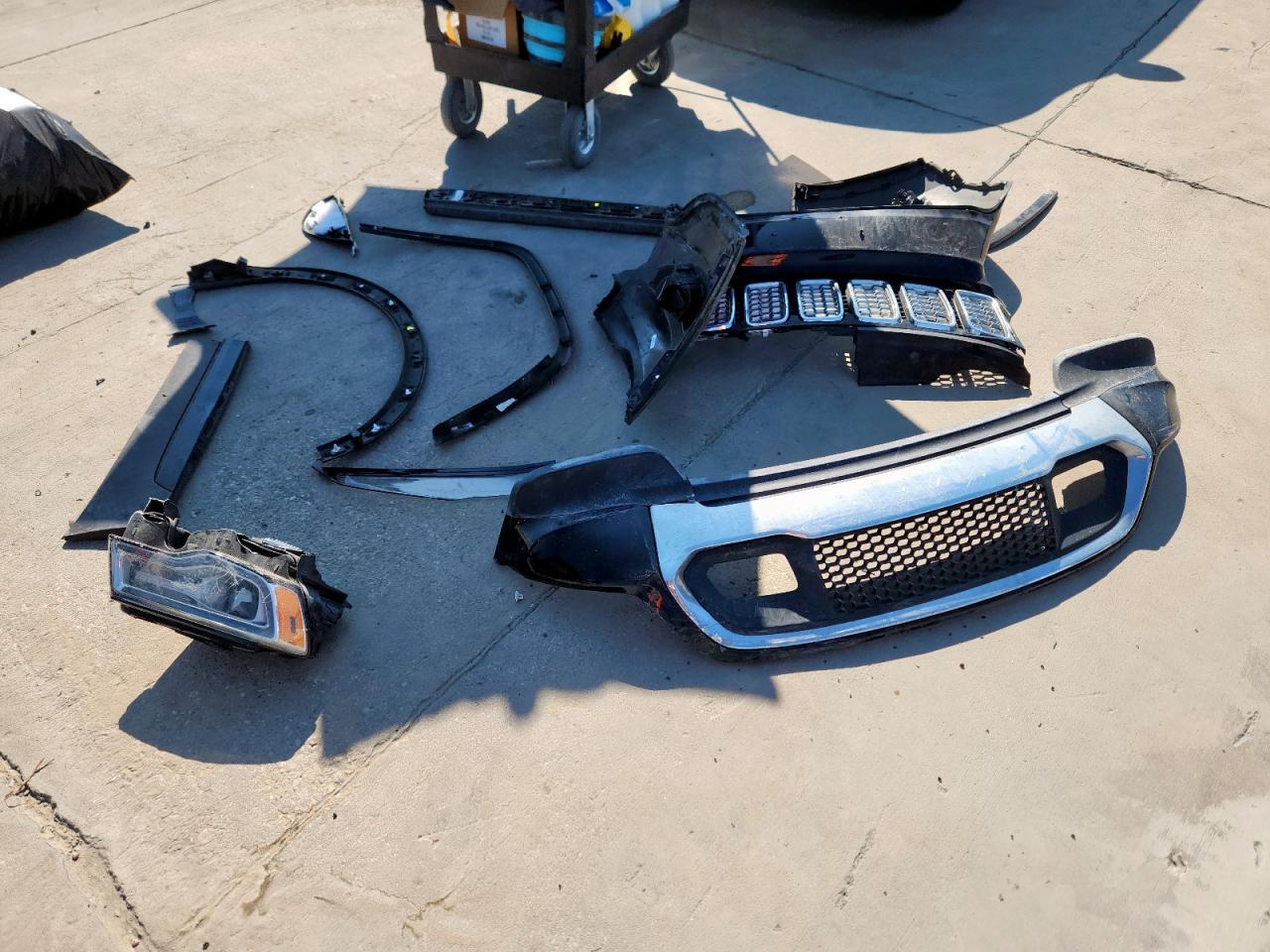 JEEP GRAND CHEROKEE OVERLAND