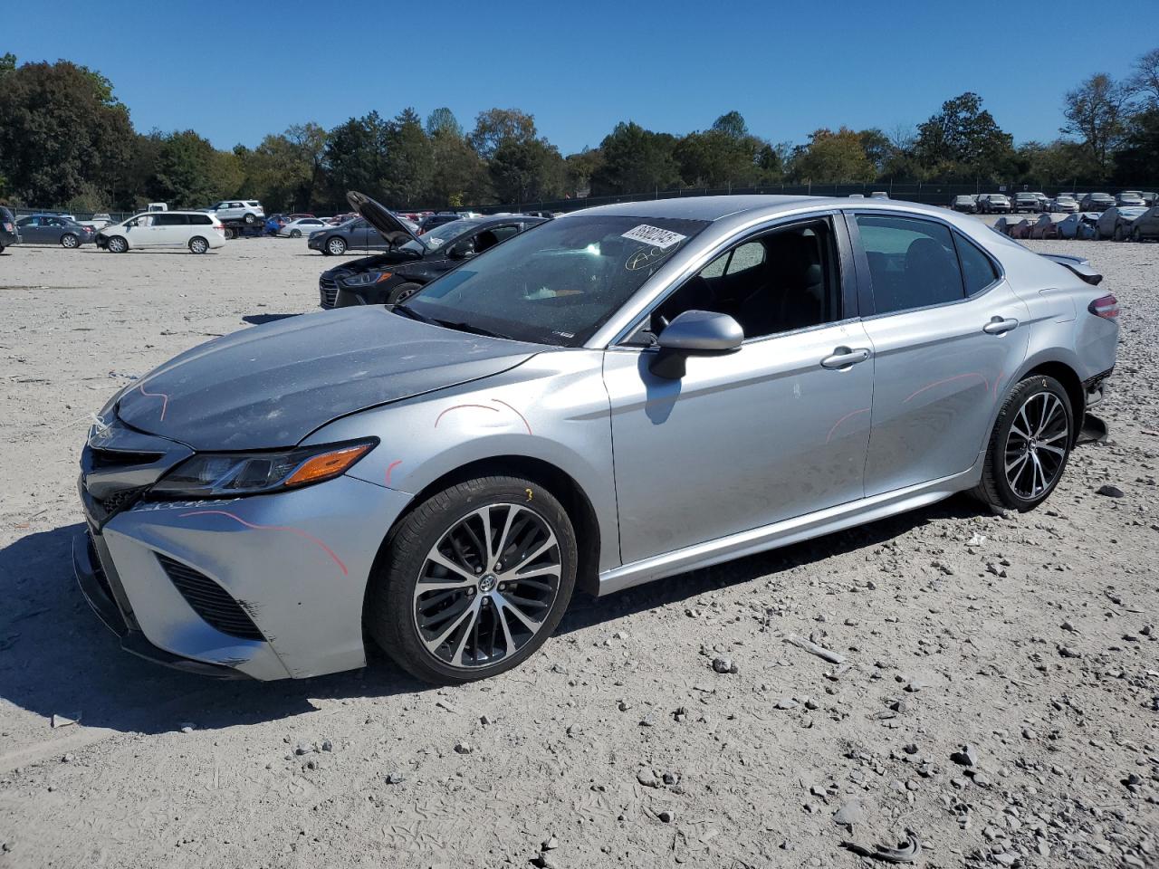 TOYOTA CAMRY SE