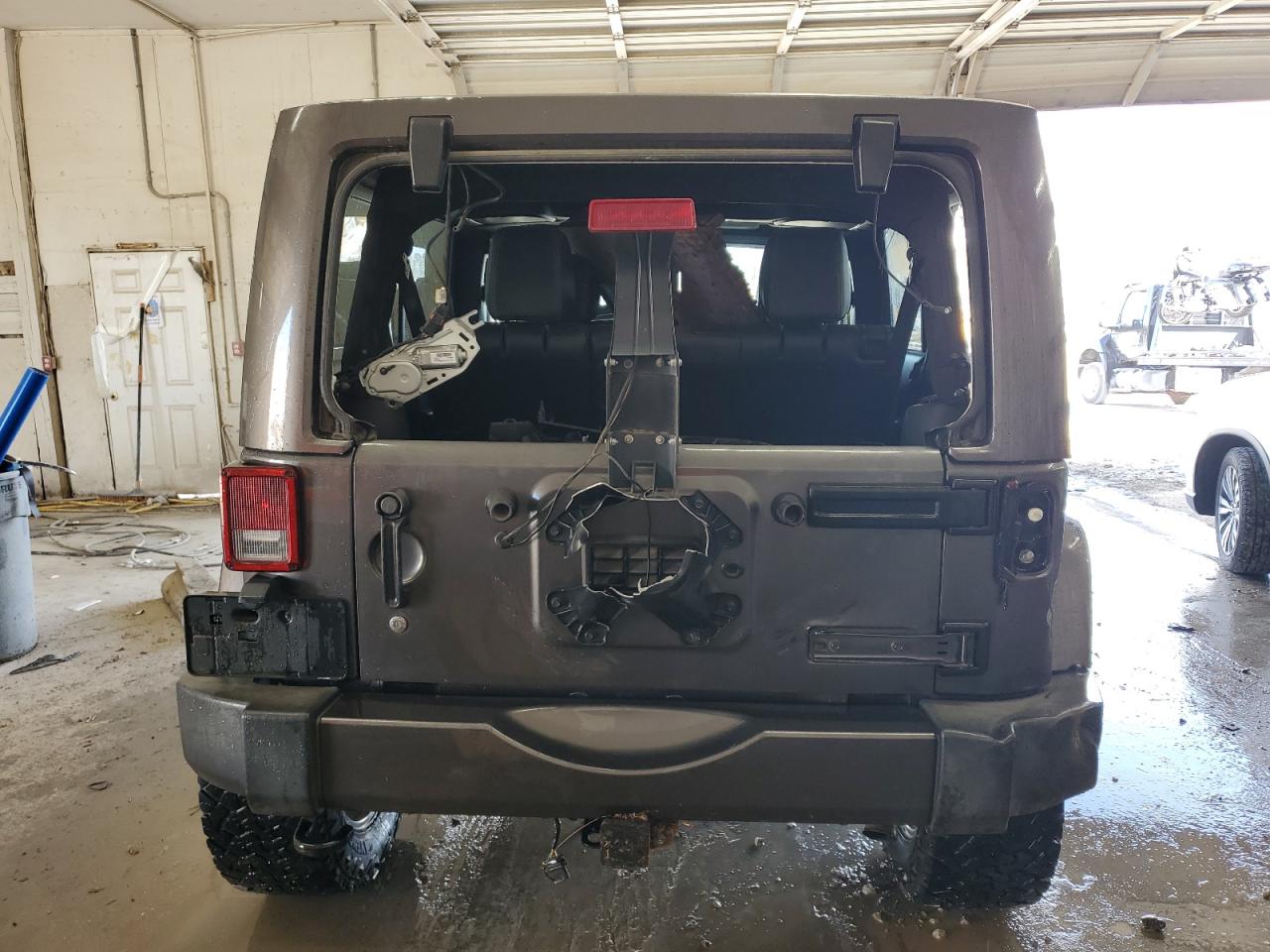 JEEP WRANGLER SAHARA