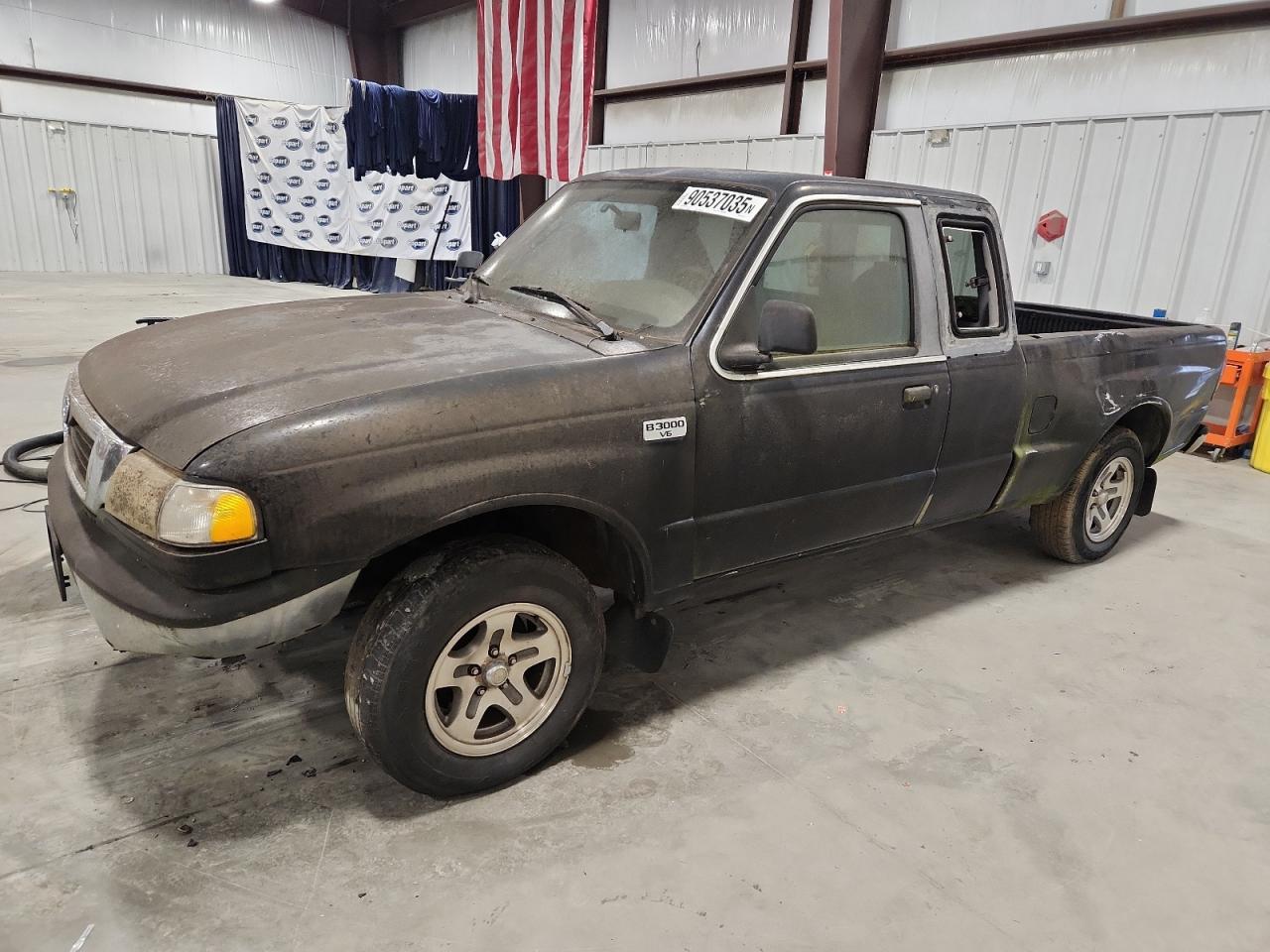 Lot #3275683788 1999 MAZDA B3000 CAB