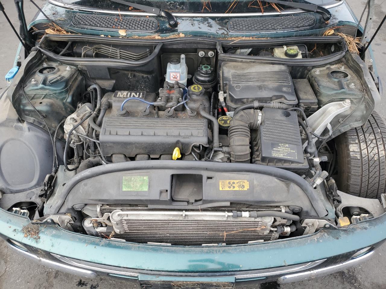 Lot #3301730357 2004 MINI COOPER