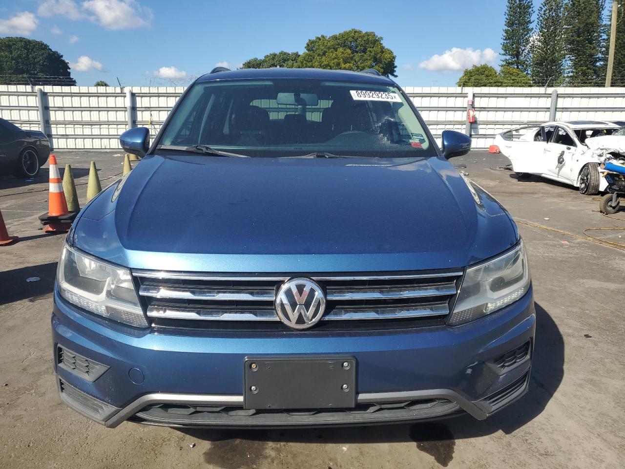 VOLKSWAGEN TIGUAN S