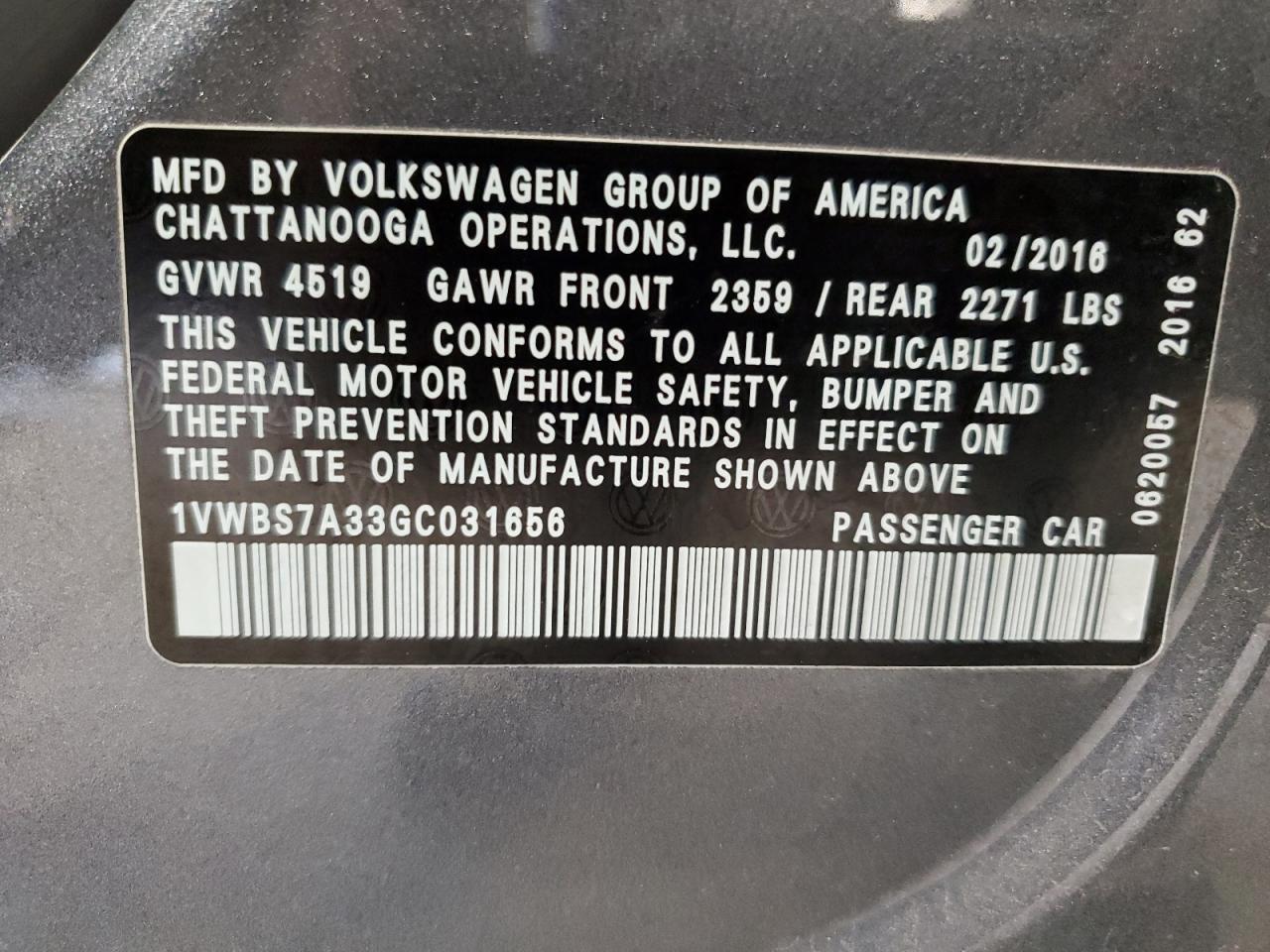 VOLKSWAGEN PASSAT SE