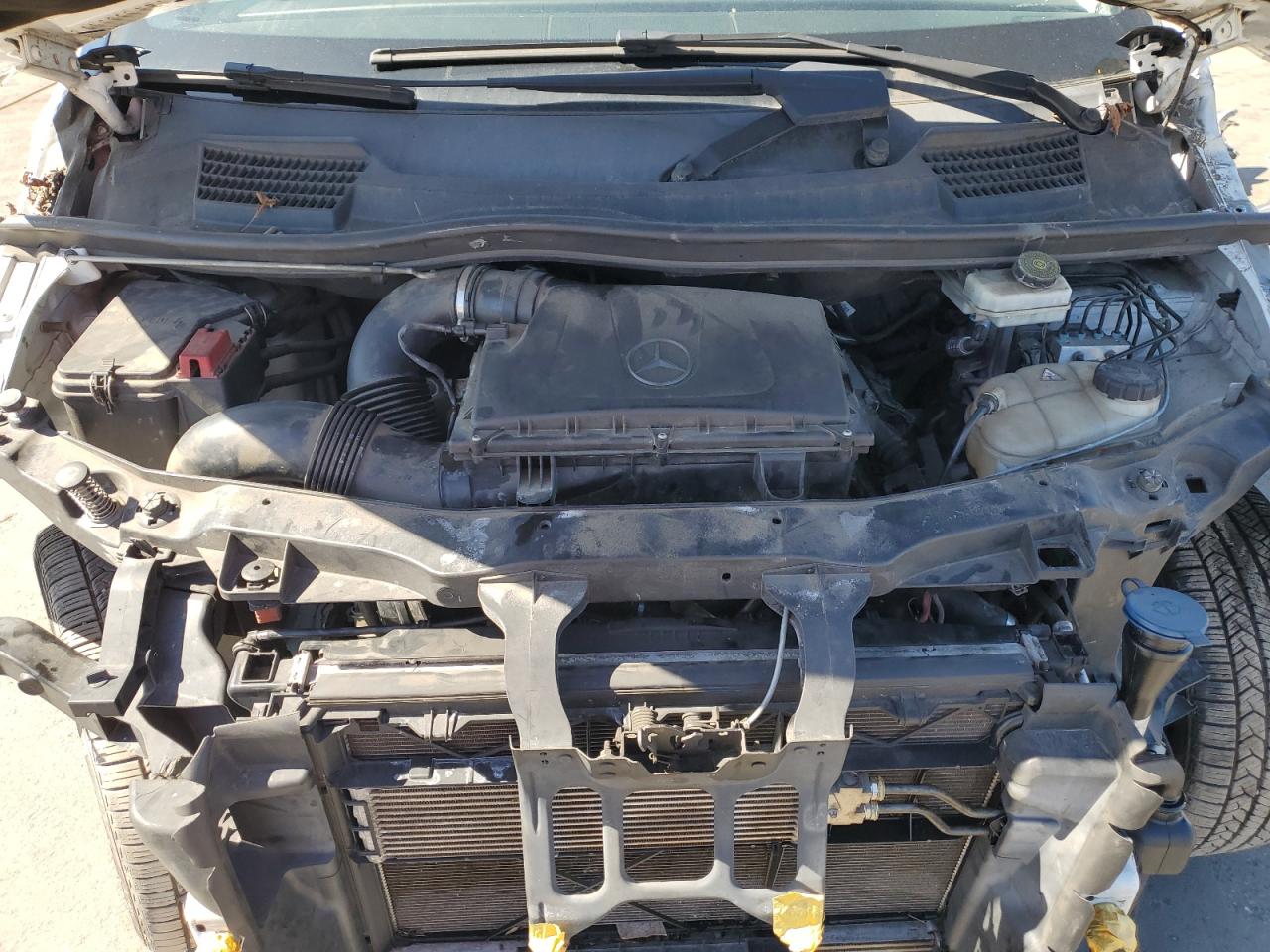 MERCEDES-BENZ METRIS