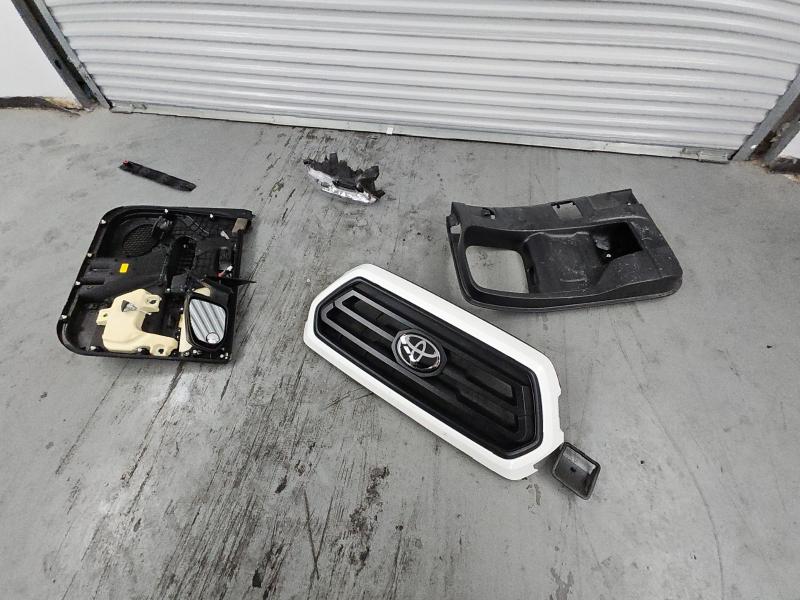 2022 TOYOTA TACOMA ACC - 3TYRX5GN8NT057881