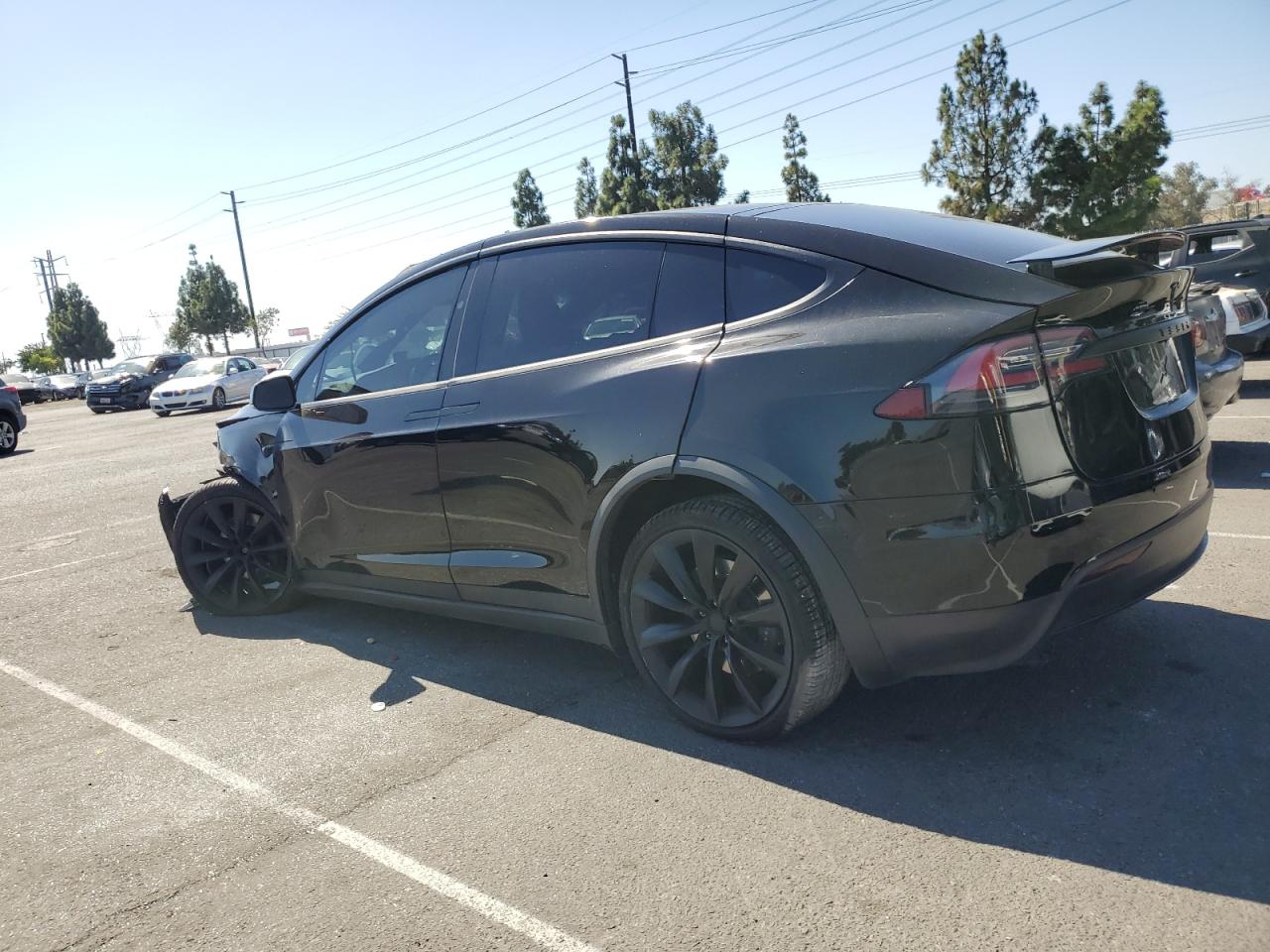 TESLA MODEL X