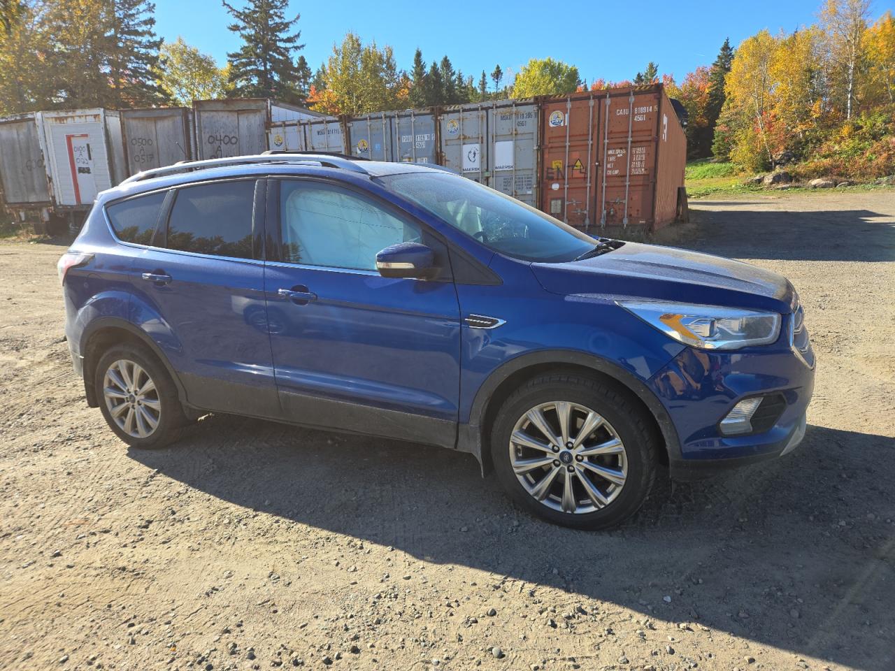 FORD ESCAPE TITANIUM