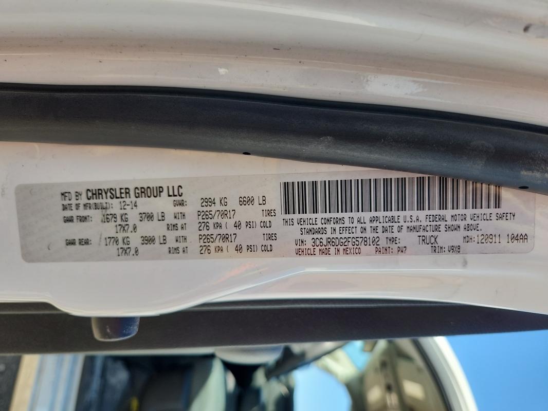 2015 RAM 1500 ST - 3C6JR6DG2FG578102