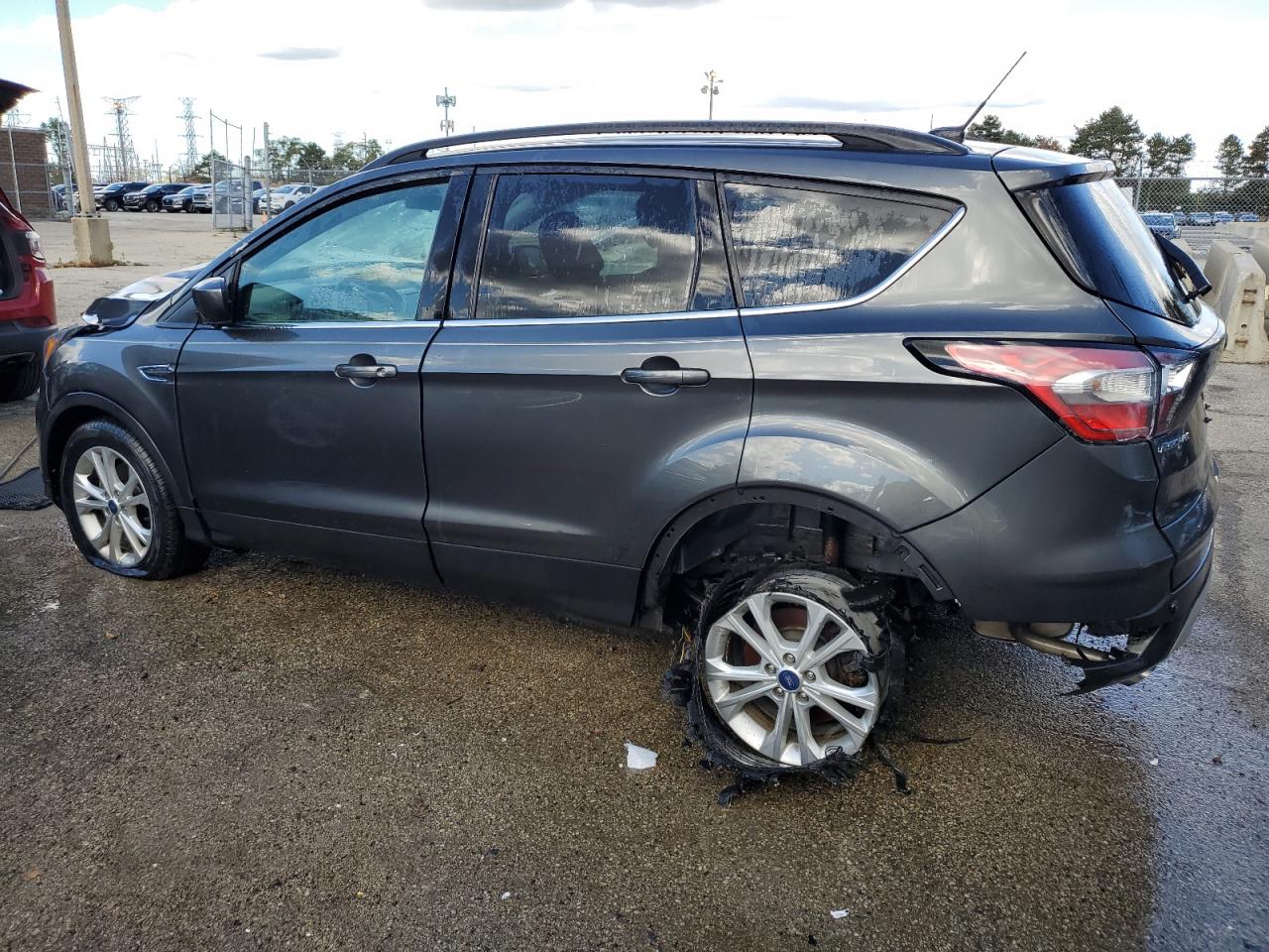 FORD ESCAPE SE