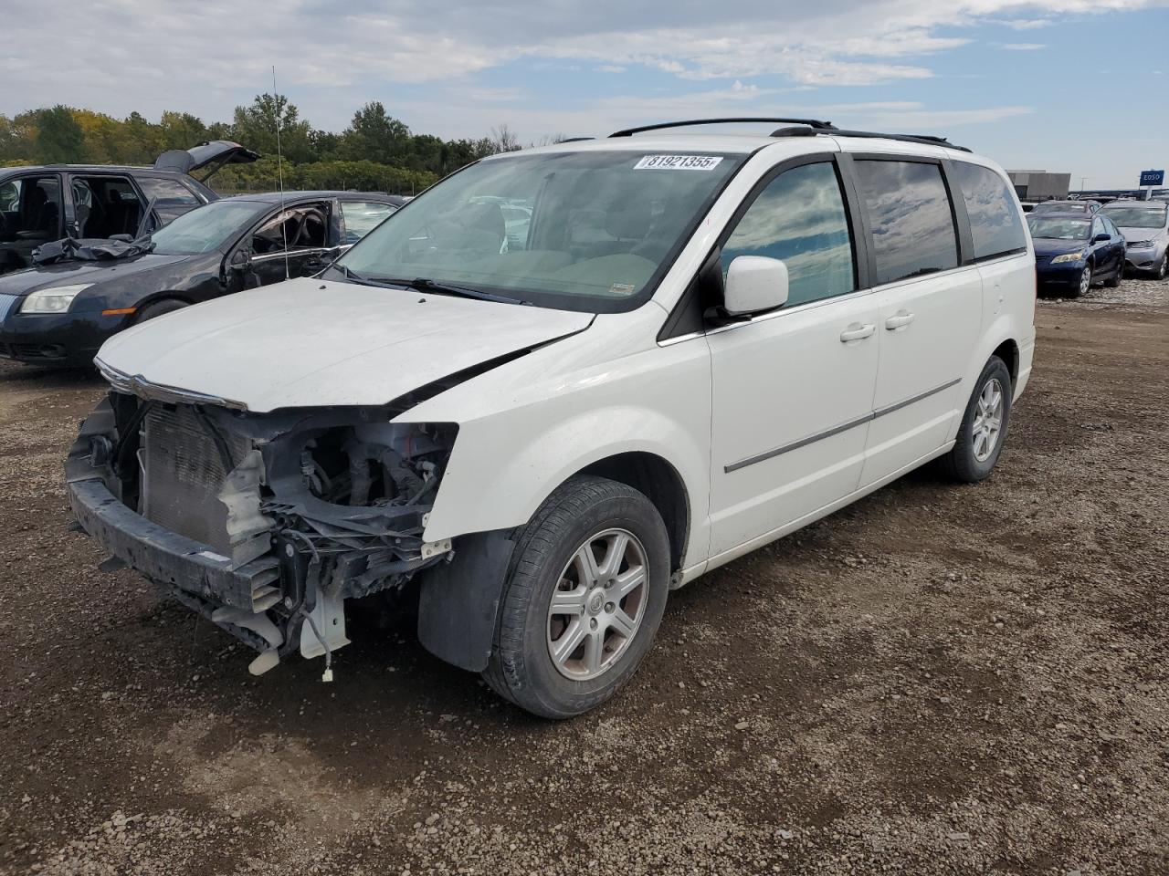 CHRYSLER TOWN & COUNTRY TOURING