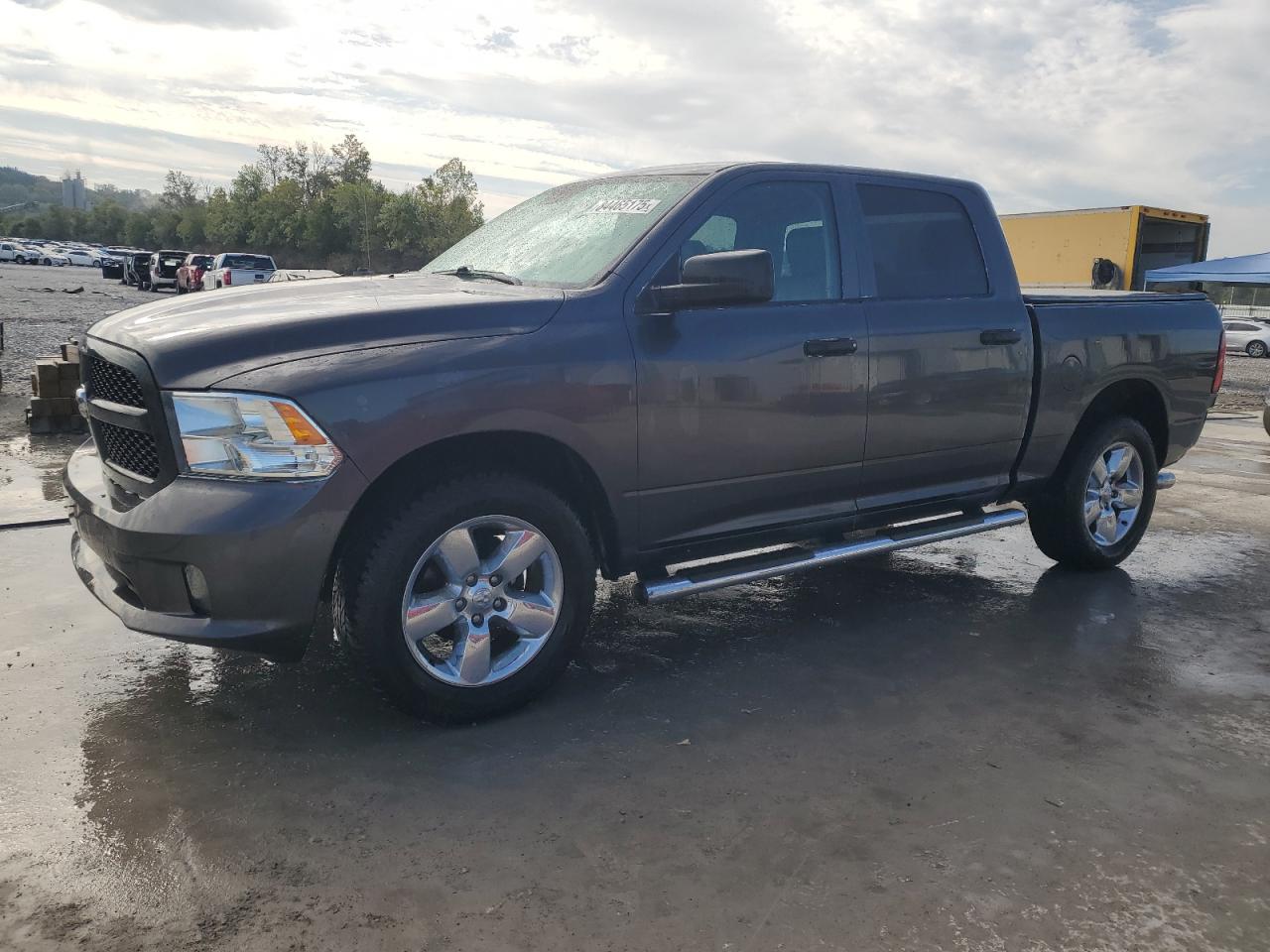 RAM 1500 ST