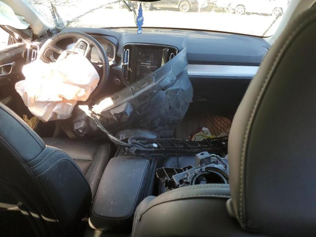 2022 VOLVO XC40 T5 MO #3294627042