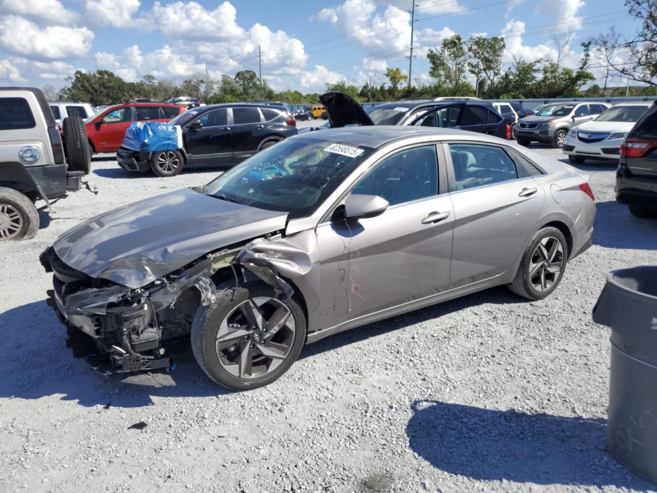 HYUNDAI ELANTRA LIMITED