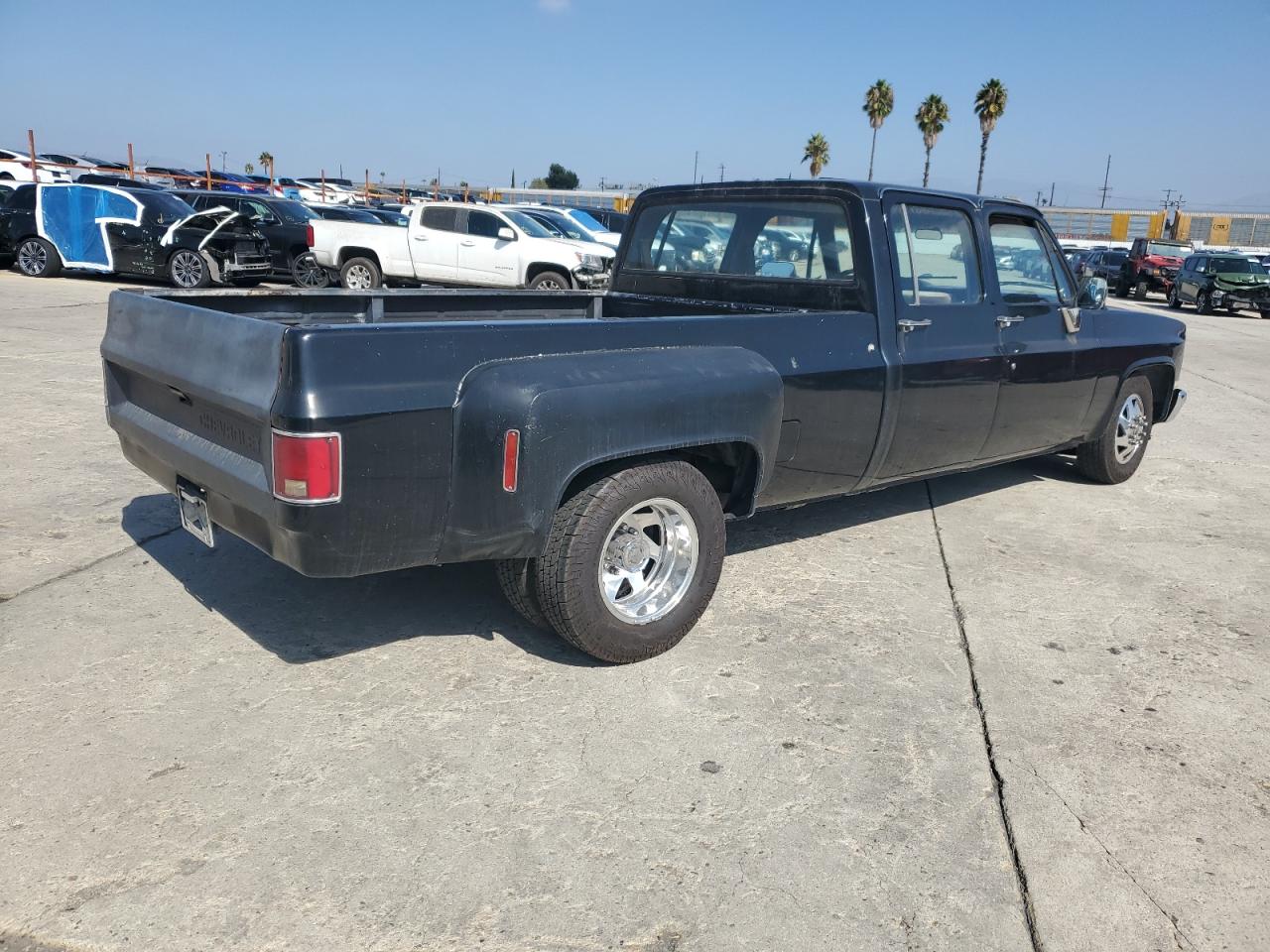 Lot #3286514144 1989 CHEVROLET R3500