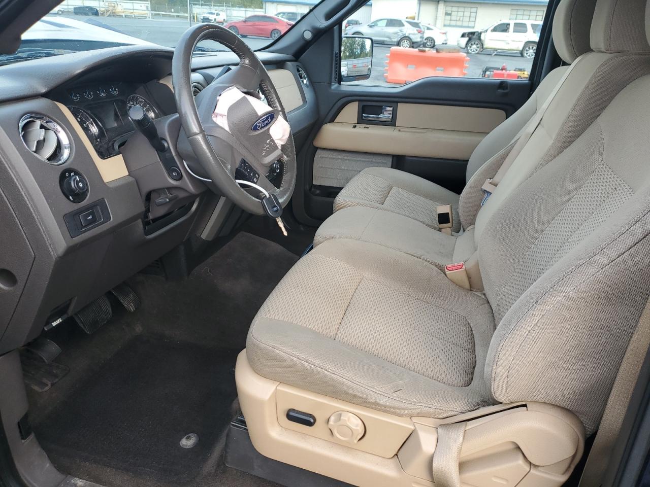 FORD F-150 SUPERCREW