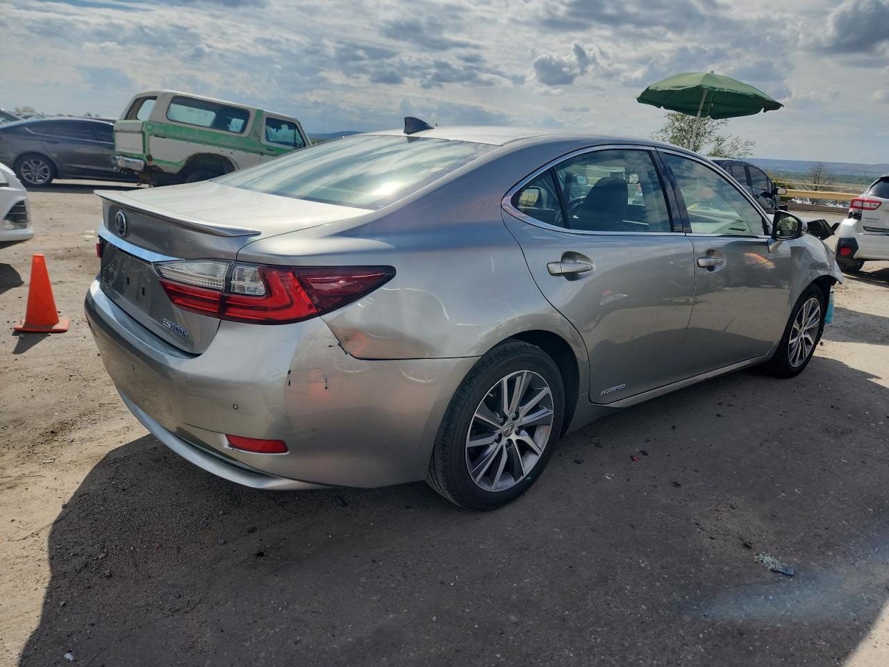 LEXUS ES 300H