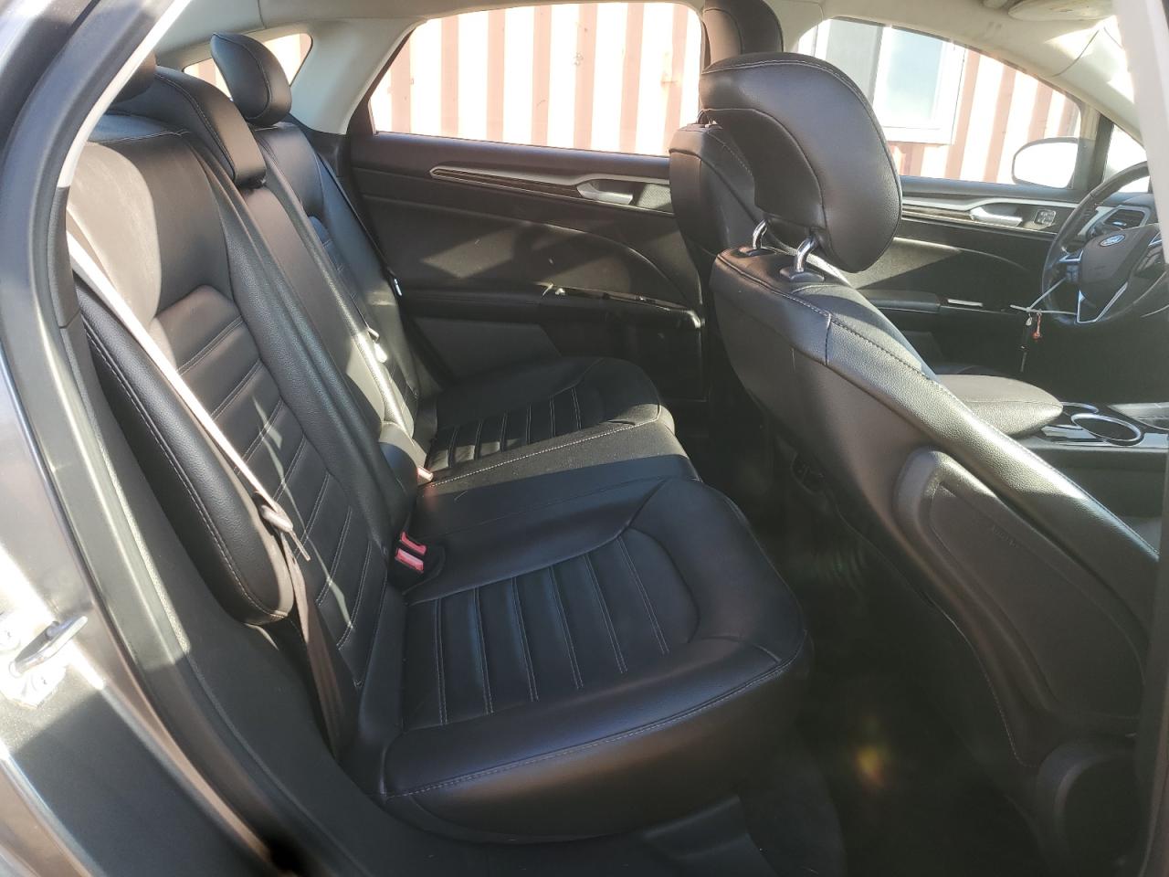 FORD FUSION SE HYBRID