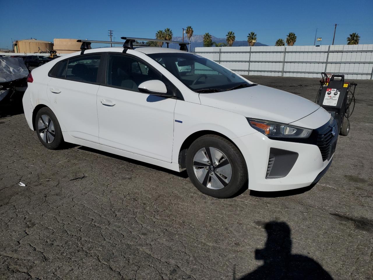HYUNDAI IONIQ BLUE