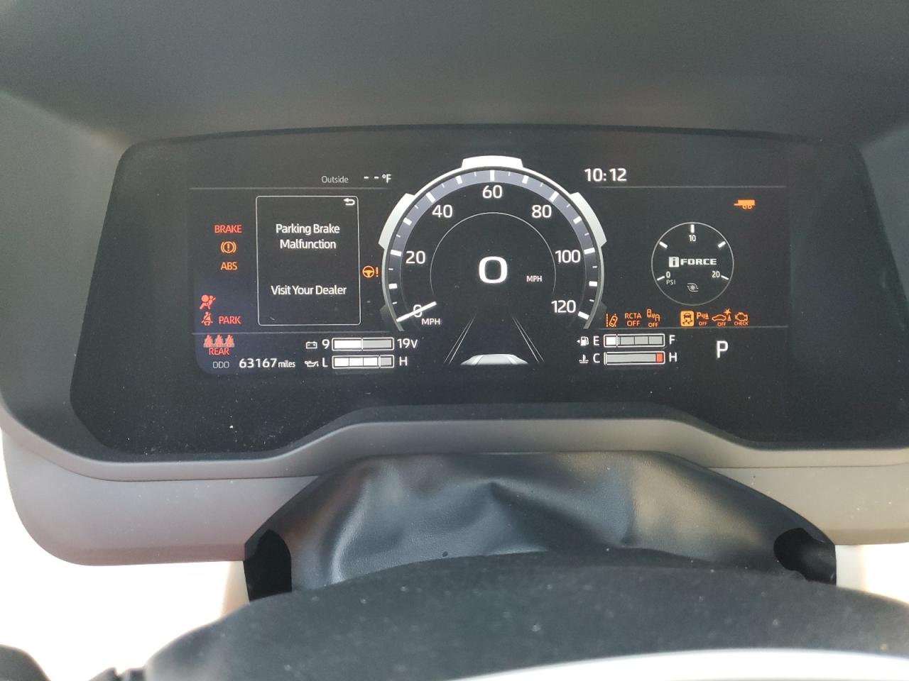 TOYOTA TUNDRA CREWMAX PLATINUM