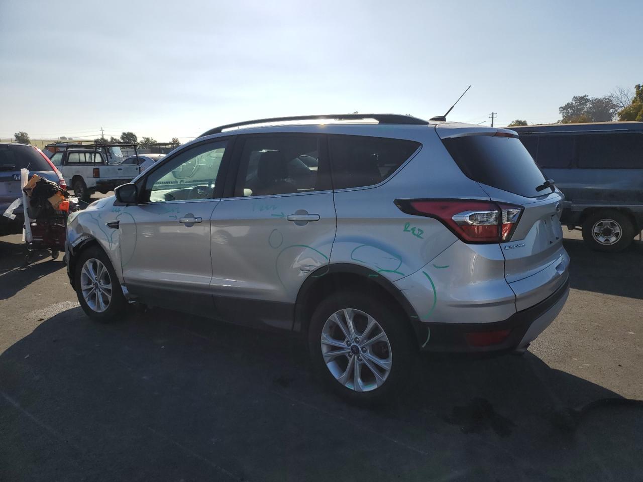 FORD ESCAPE SE