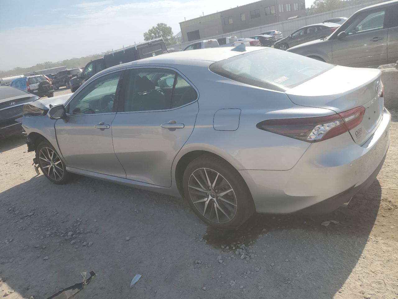 TOYOTA CAMRY XLE