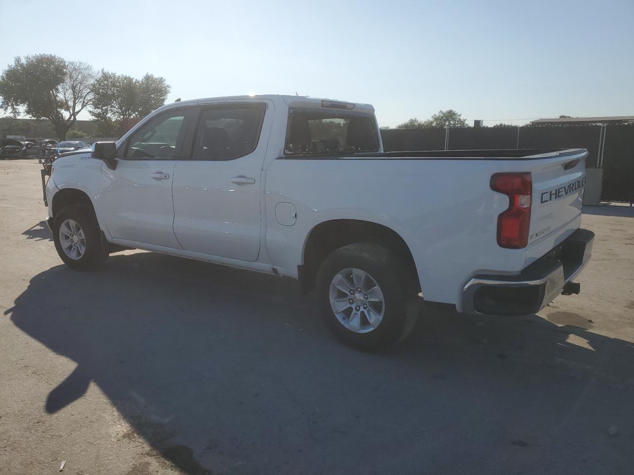 CHEVROLET SILVERADO C1500 LT