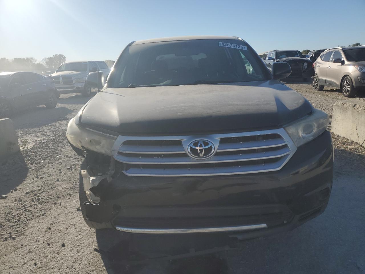 TOYOTA HIGHLANDER BASE