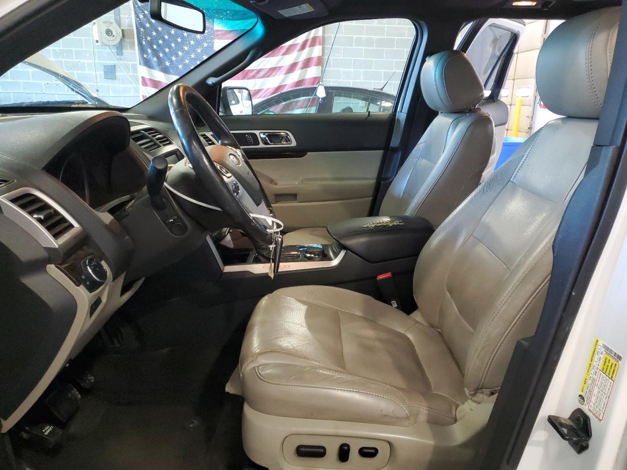 FORD EXPLORER LIMITED