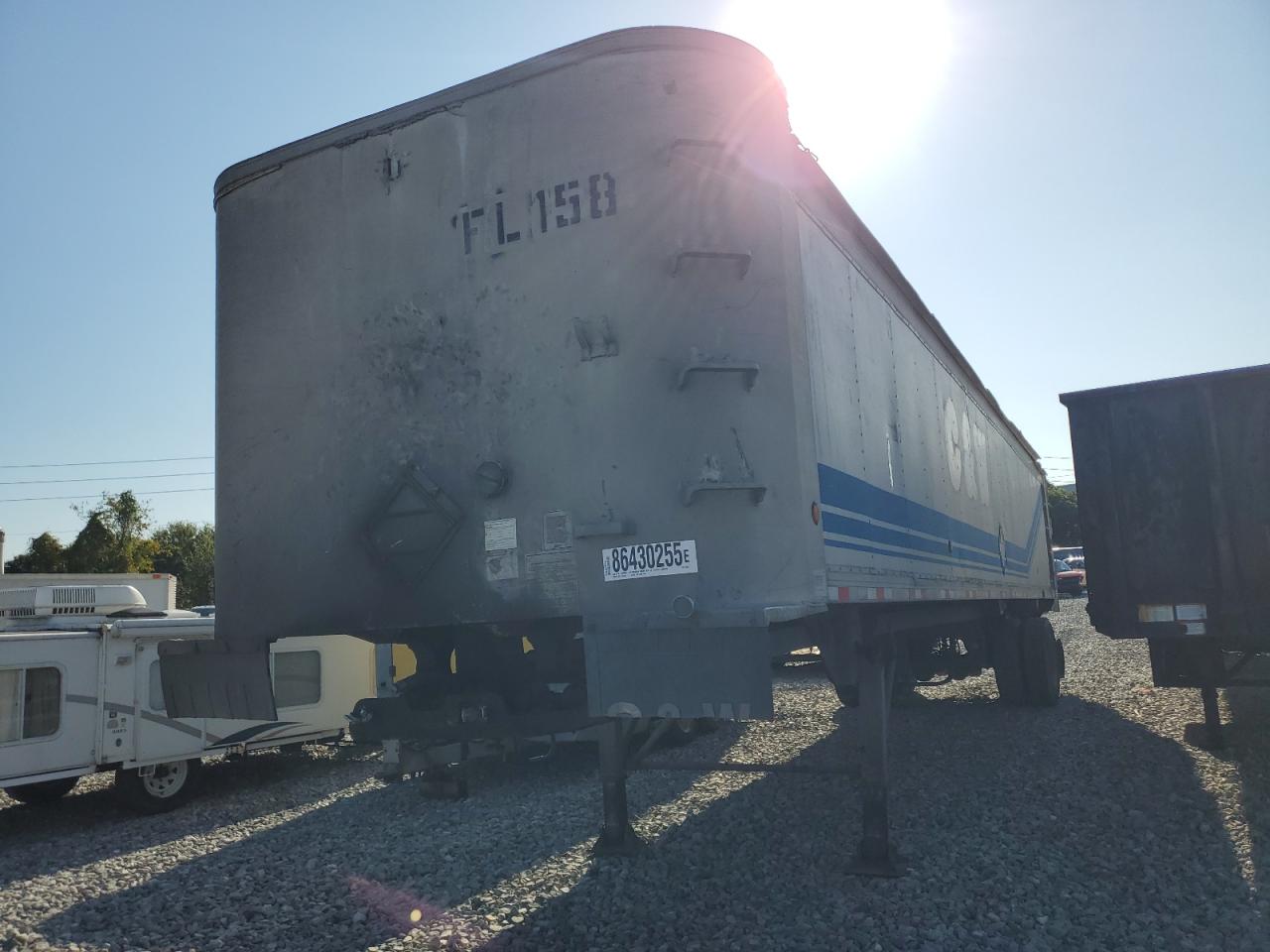 Lot #3270916457 1998 TRAIL KING END DUMP TRAILER