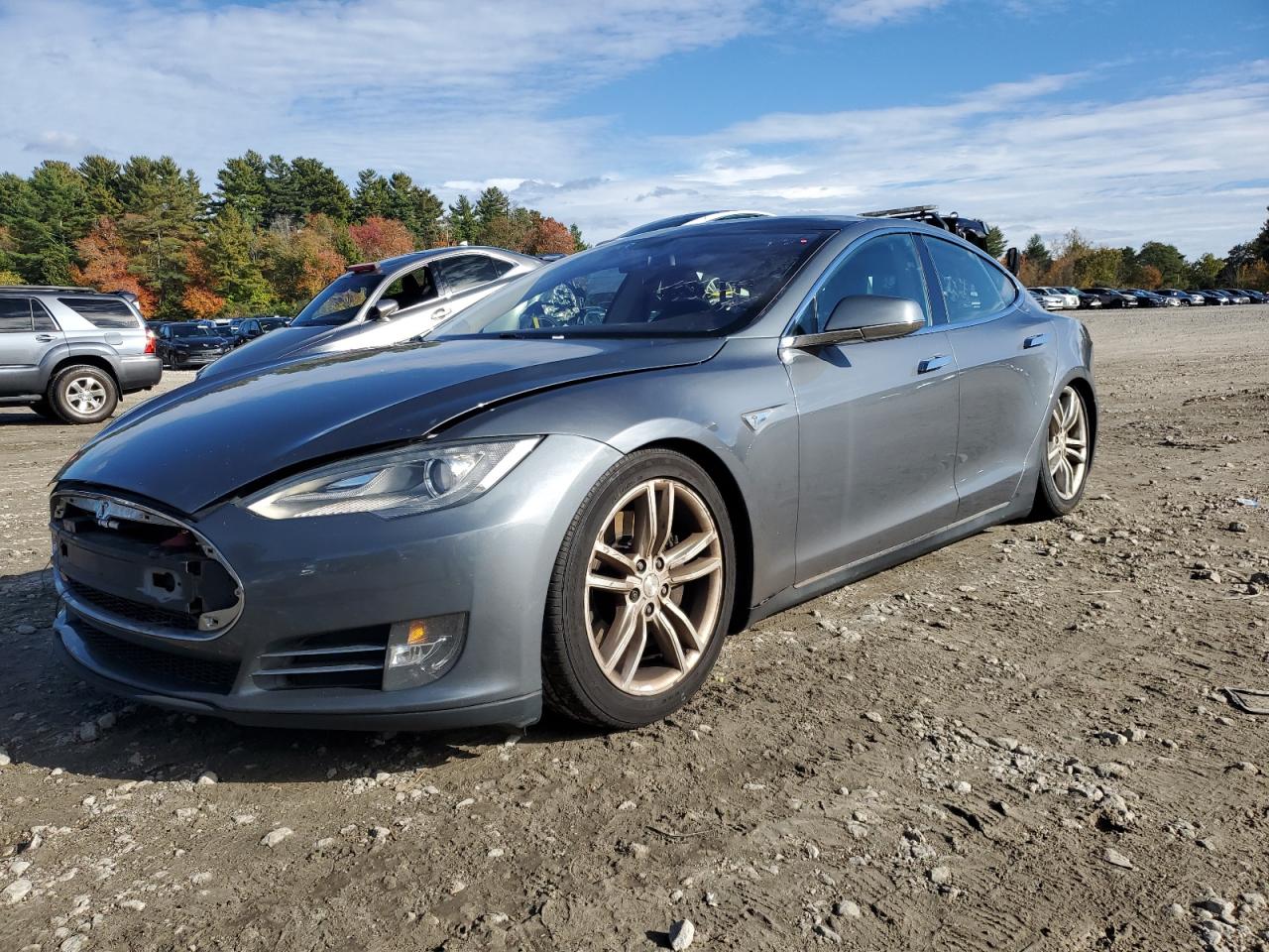 TESLA MODEL S