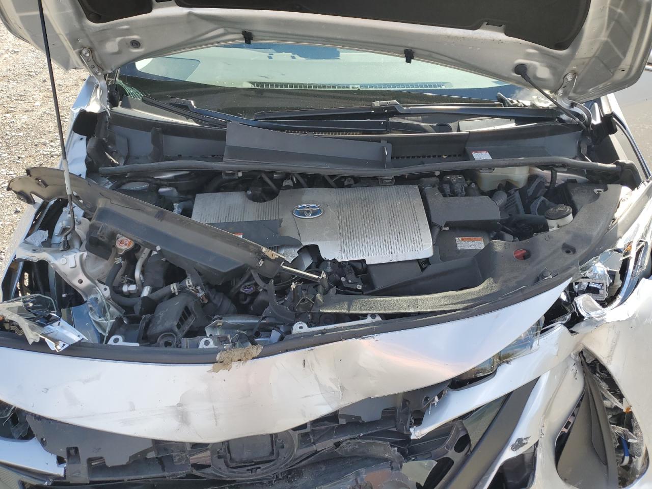 TOYOTA PRIUS PRIME LE