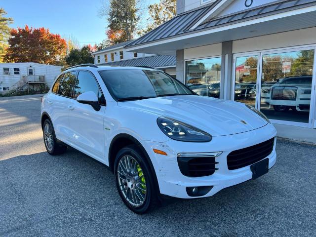 2016 PORSCHE CAYENNE SE WP1AE2A20GLA17115