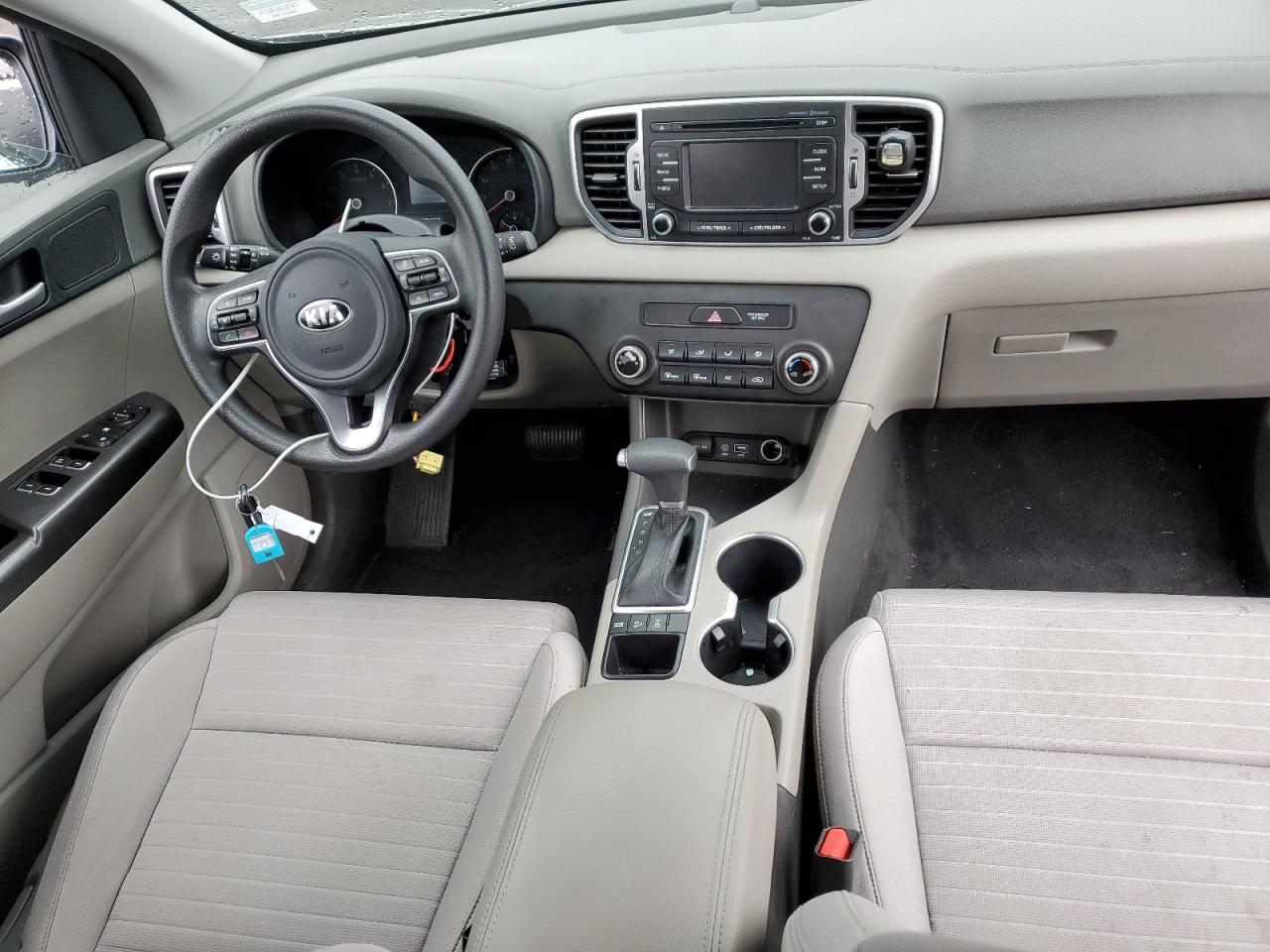 KIA SPORTAGE LX