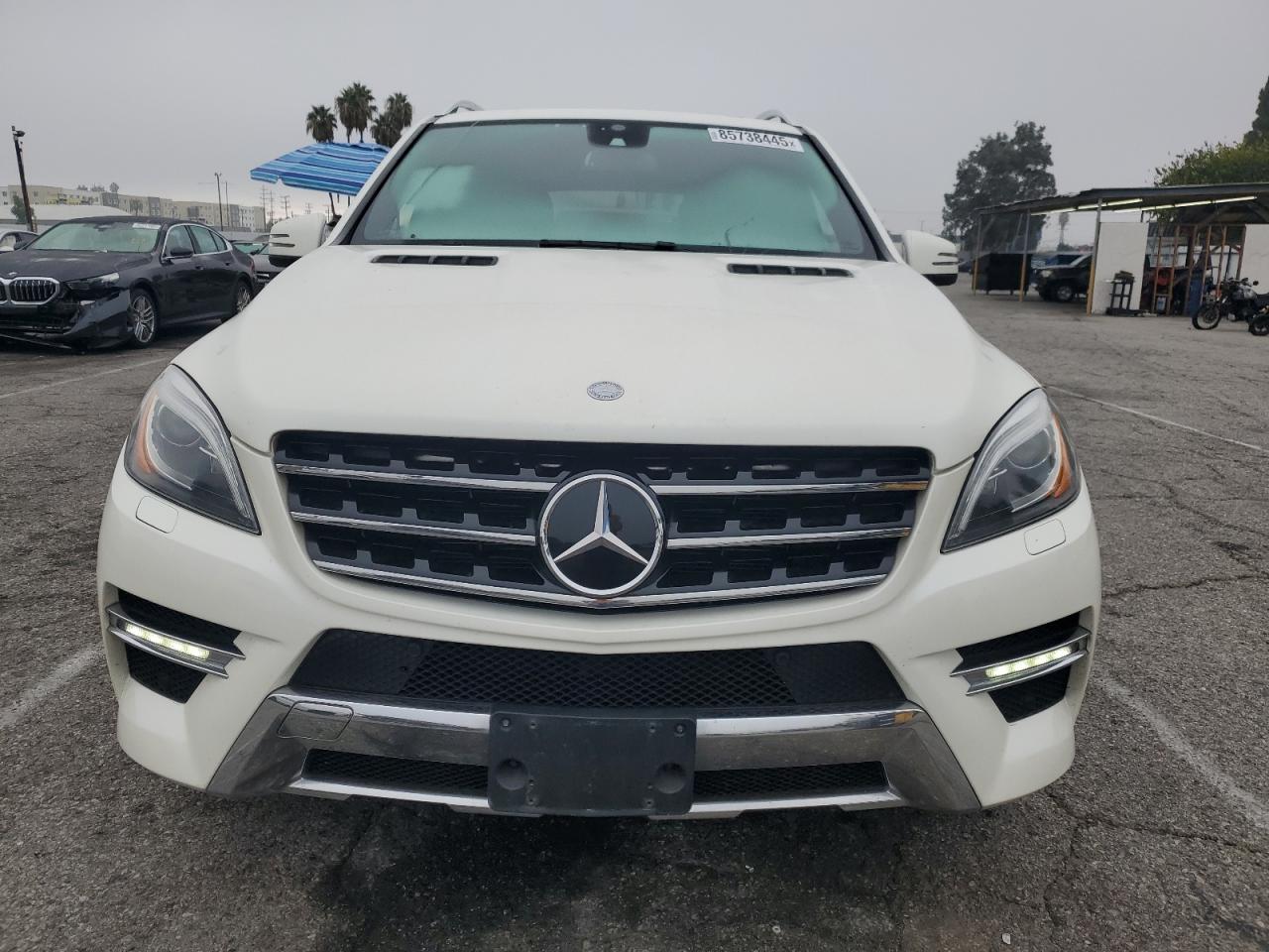 MERCEDES-BENZ M-CLASS 550 4MATIC